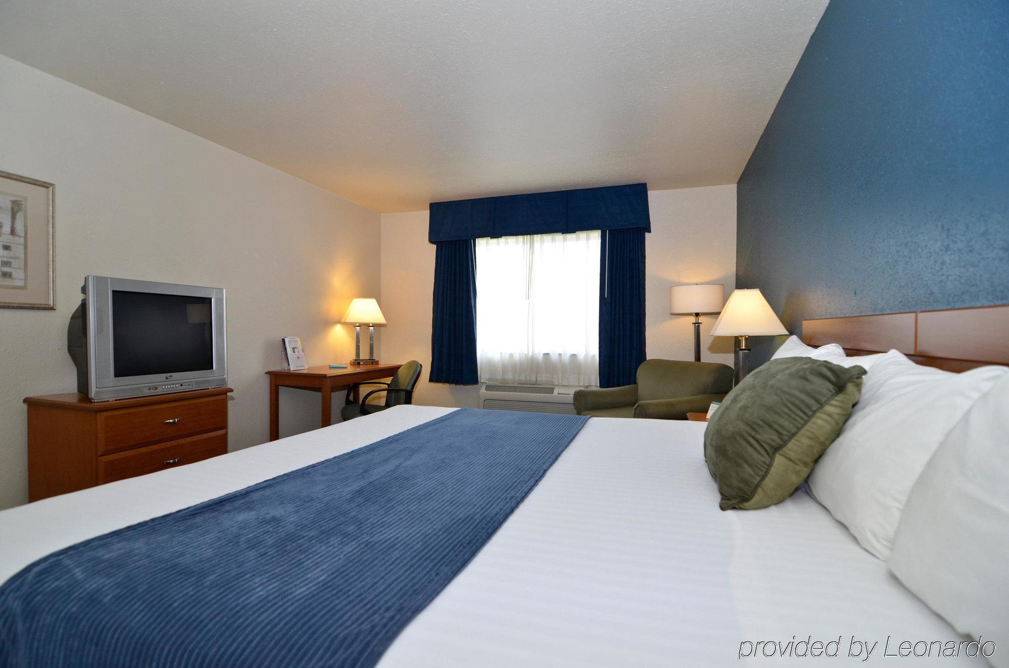 Best Western Central City Номер фото